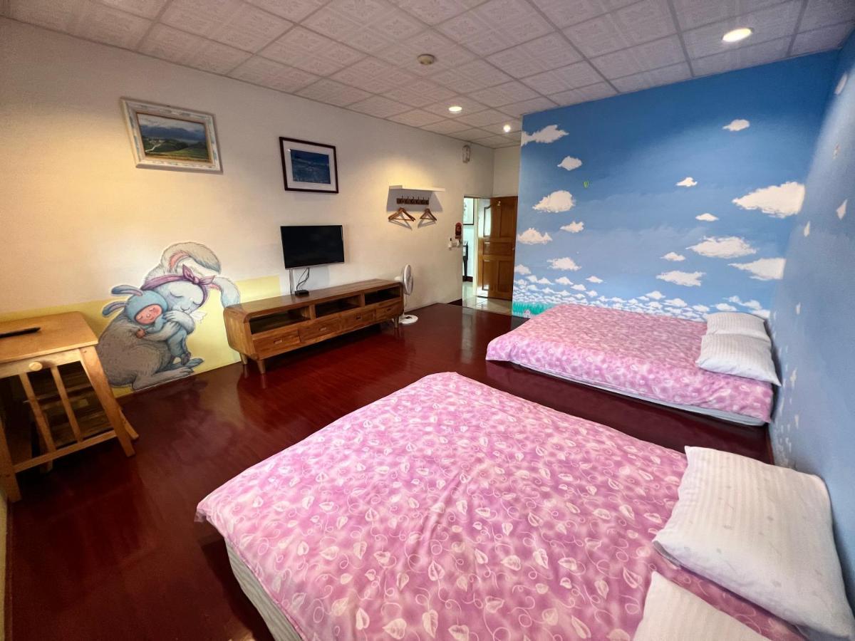 Golden Flower Homestay Юли Екстериор снимка