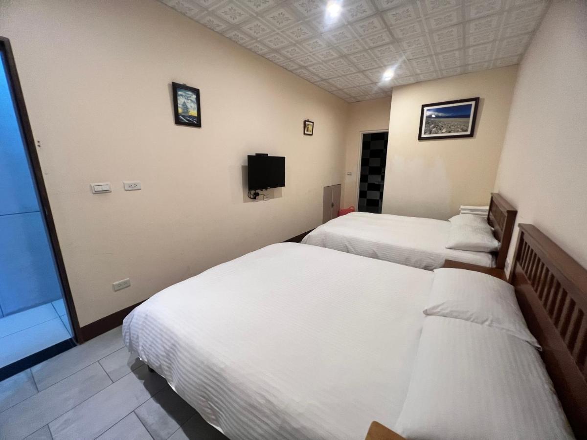Golden Flower Homestay Юли Екстериор снимка